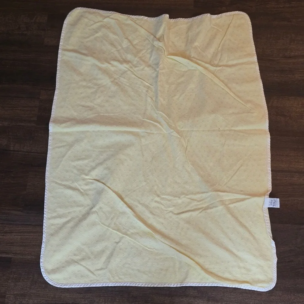 Vintage Baby Dior Yellow Blanket USA Cotton Dobby Diamond Pointelle Satin Trim